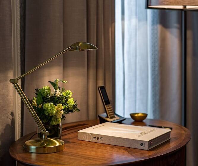 带大床的豪华间, The Adria