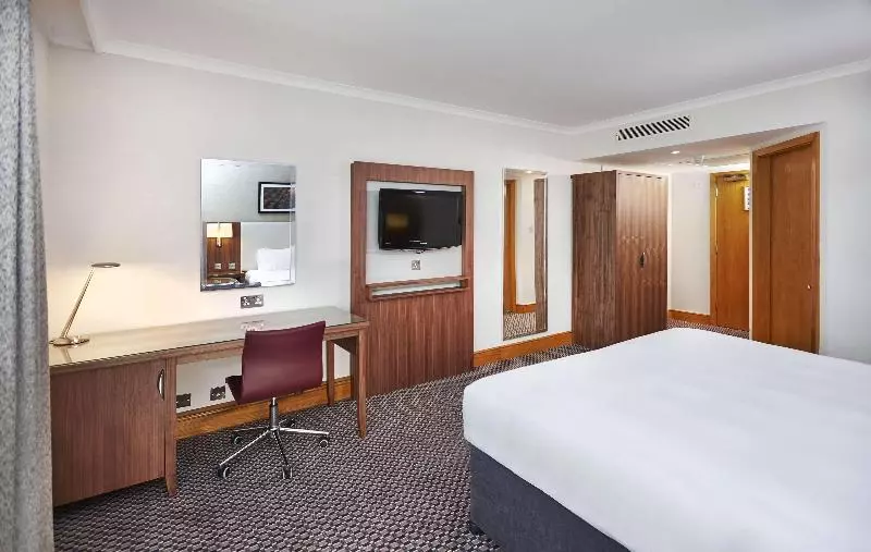 اتاق لوکس با تخت بزرگ, Doubletree By Hilton Coventry