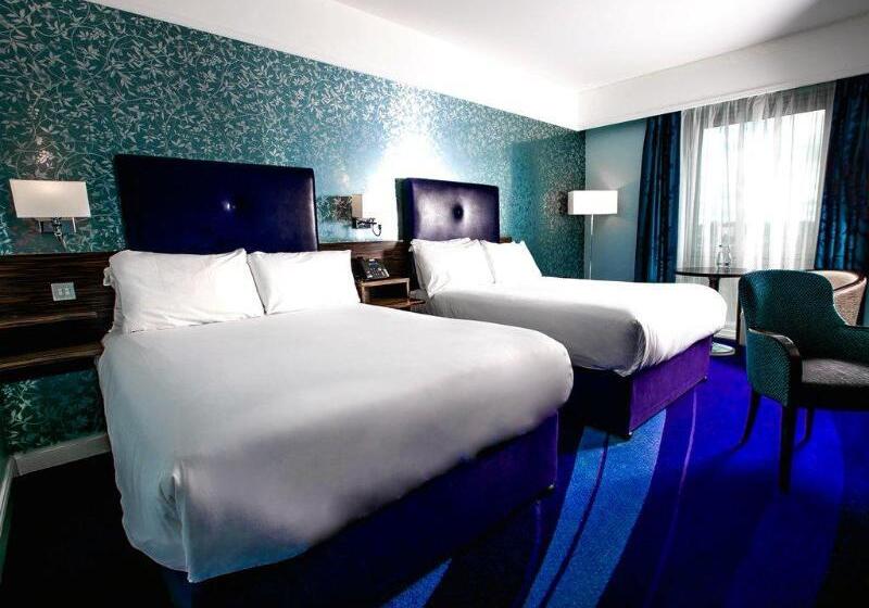 带大床的标准间, Doubletree By Hilton Coventry