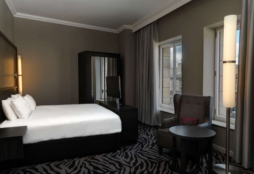 장애인용 디럭스룸, Doubletree By Hilton Edinburgh City Centre