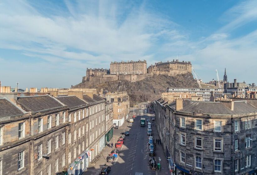 장애인용 디럭스룸, Doubletree By Hilton Edinburgh City Centre