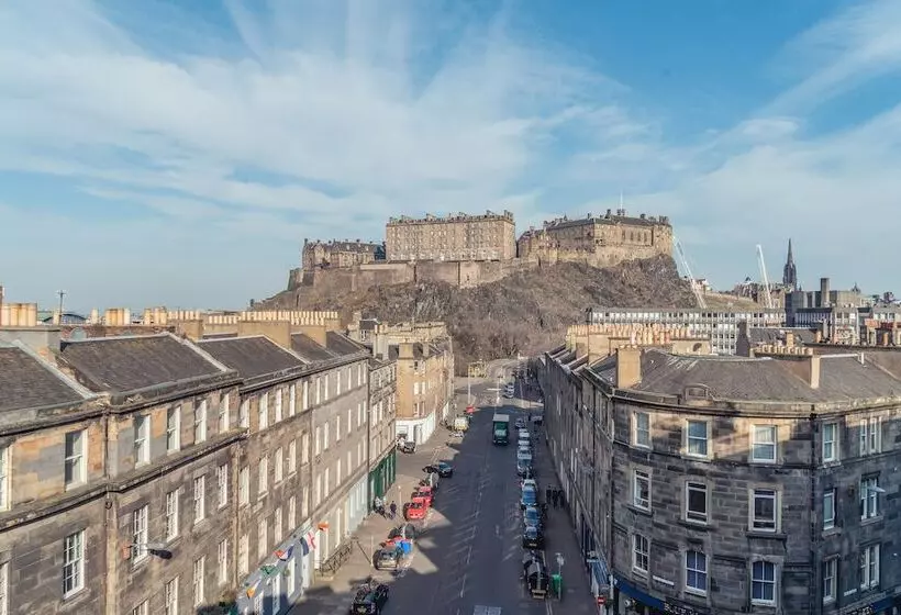 障害者適応デラックスルーム, Doubletree By Hilton  Edinburgh City Centre