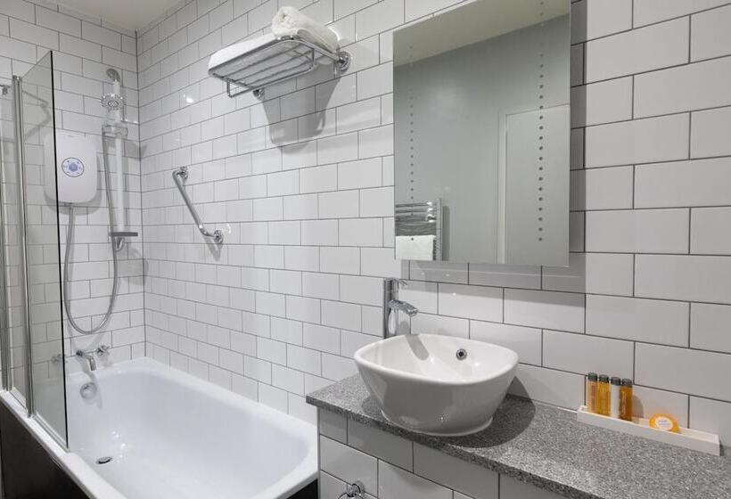 חדר סטנדרט, Hawkstone Park