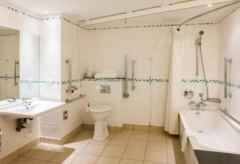 اتاق استاندارد برای معلولان, Holiday Inn Birmingham M6, Jct7, An Ihg