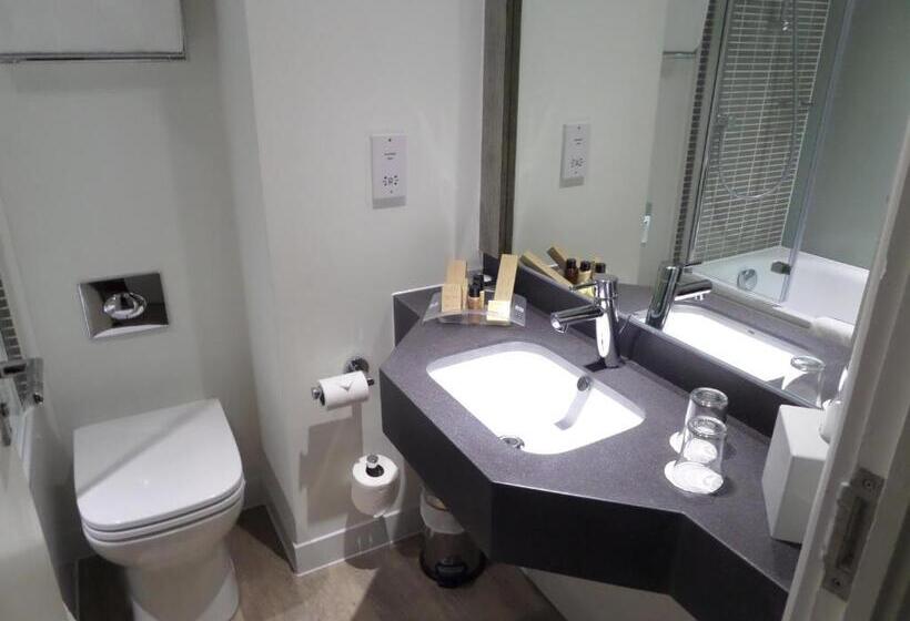 Номер Стандарт Адаптированный для Инвалидов, Holiday Inn Birmingham M6, Jct7, An Ihg