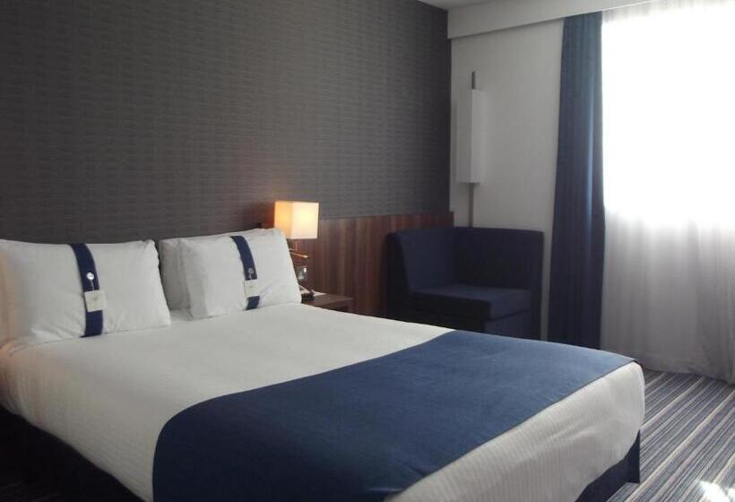 غرفة قياسية, Holiday Inn Express Preston South, An Ihg