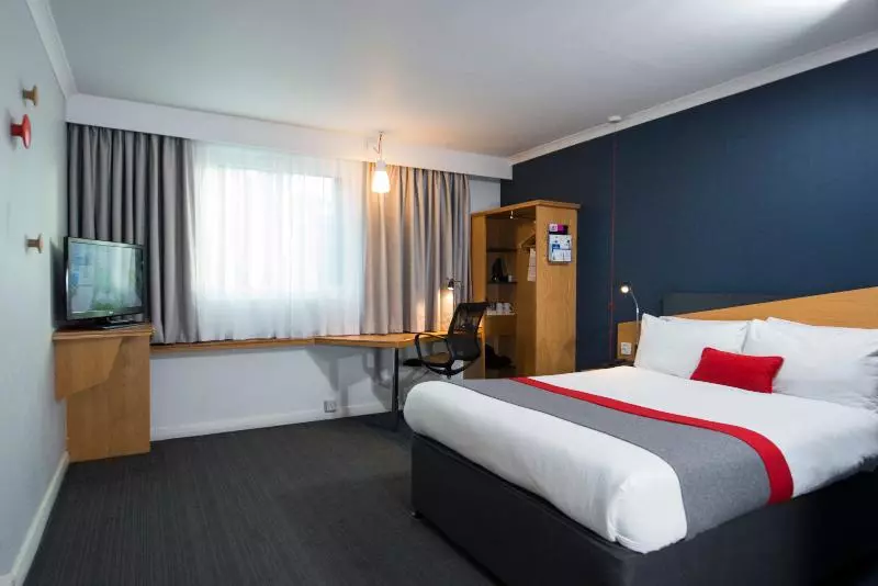 Standard-invahuone, Holiday Inn Express Warwick   Stratford Upon Avon, An Ihg