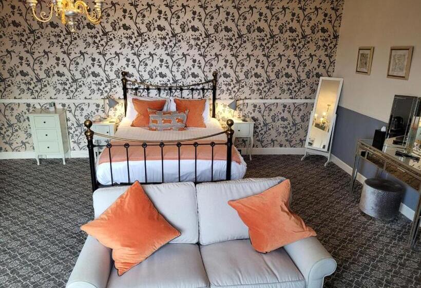 اتاق لوکس, Loch Melfort