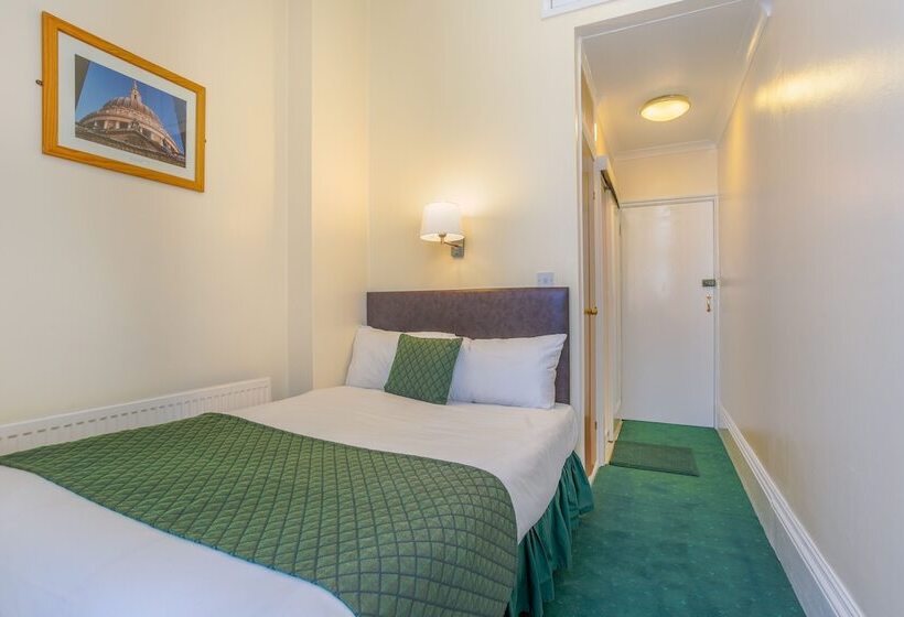 غرفة قياسية فردية, London Town