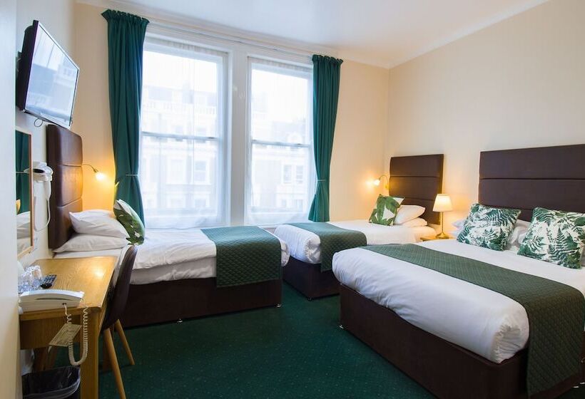 غرفة عائلية, London Town