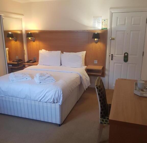 スタンダードルーム, Marsh Farm