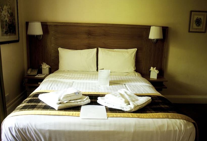 スタンダードルーム, Marsh Farm