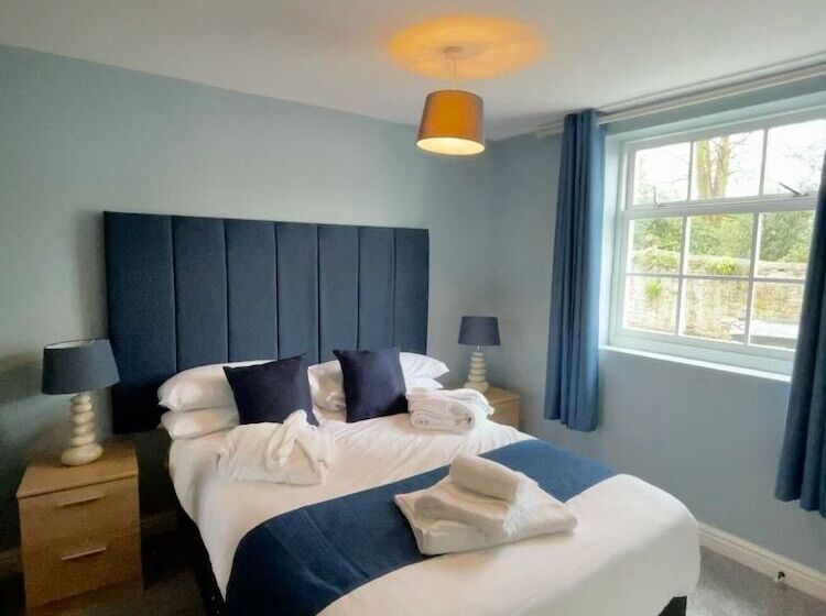 Apartamento 2 Dormitórios, Norton House Hotel   Mumbles