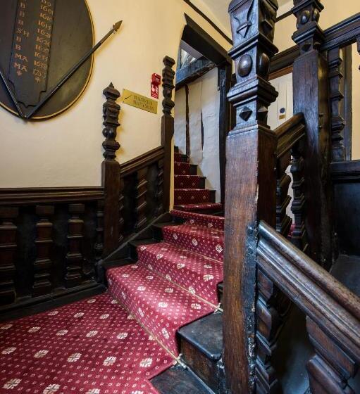 جناح, Prince Rupert