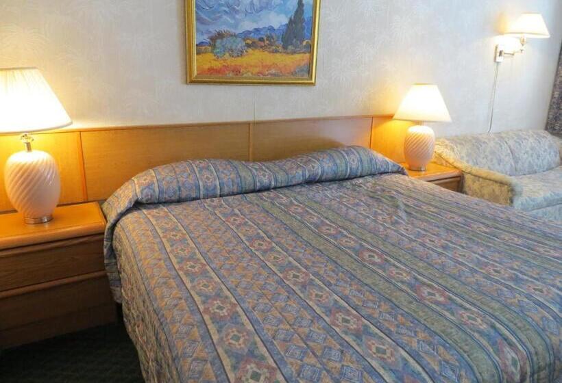 キングサイズベッドのスタンダードルーム, Alpine Motel
