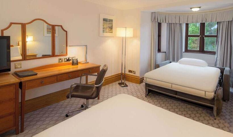 ファミリールーム, Hilton Puckrup Hall Hotel & Golf Club, Tewkesbury