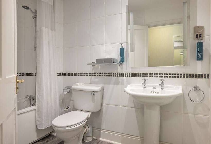 Номер Deluxe, Hilton Puckrup Hall Hotel & Golf Club, Tewkesbury