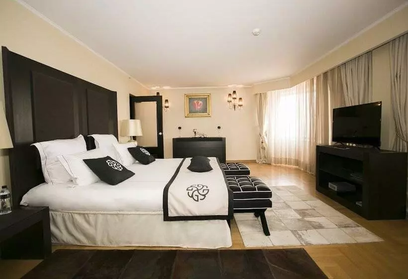 Suite Presidenziale, Marinela Sofia