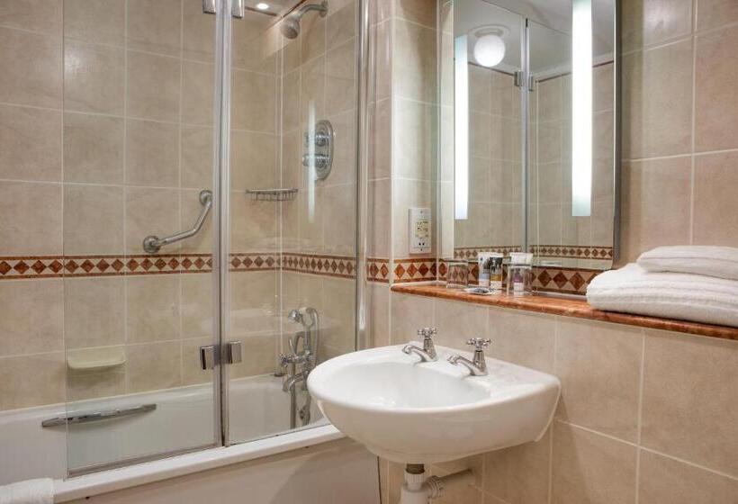 クラシックルーム, Mercure Winchester Wessex