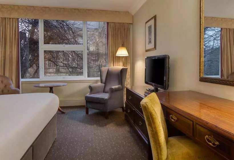 Executive-huone, Mercure Winchester Wessex