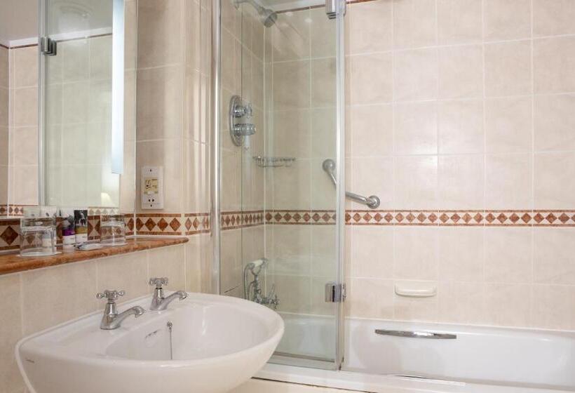 Номер Executive, Mercure Winchester Wessex
