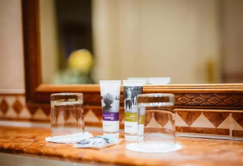 Standard-huone, Mercure Winchester Wessex