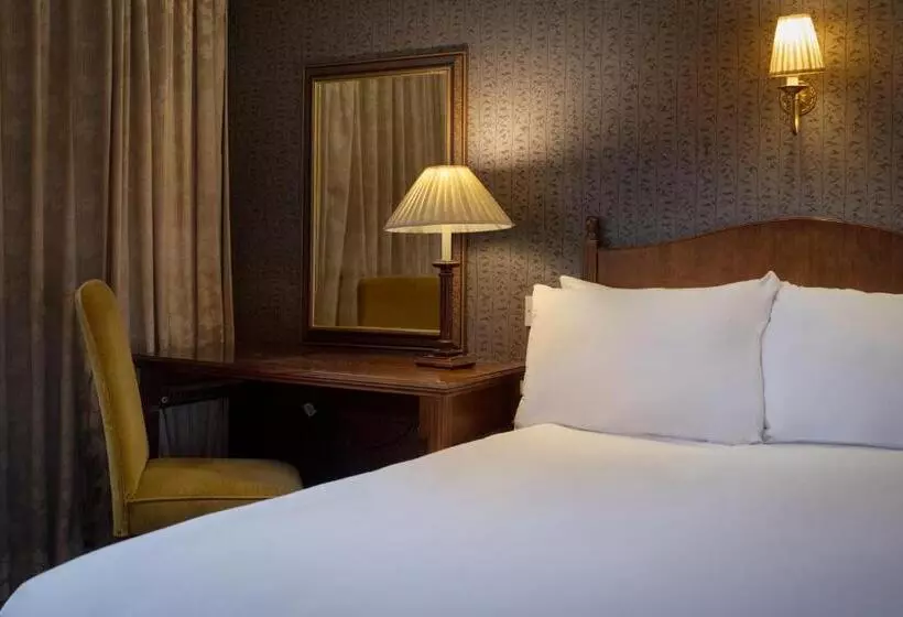 Standard-huone, Mercure Winchester Wessex