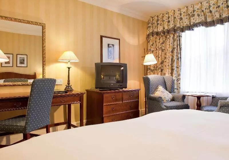 Standard-huone, Mercure Winchester Wessex