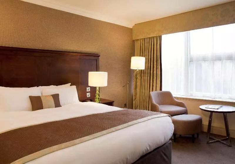 Standard-huone, Mercure Winchester Wessex
