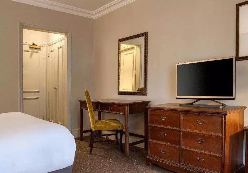 Classic-huone, Mercure Winchester Wessex