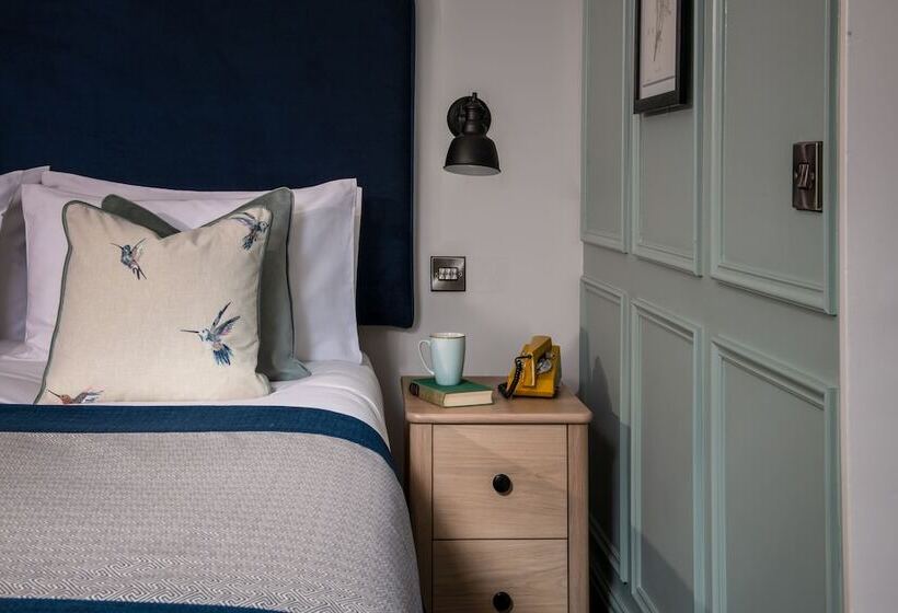 חדר סטנדרט, Middletons