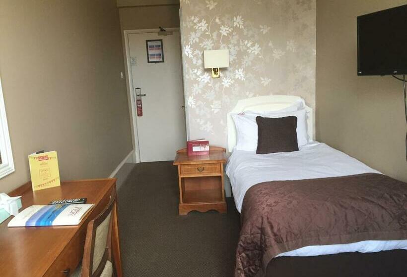 标准单人间, Muthu Westcliff