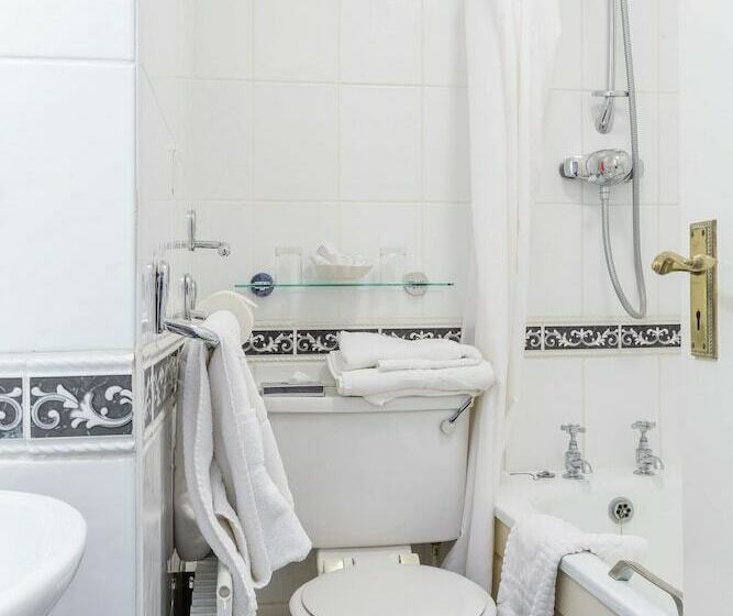 基本间, Muthu Westcliff