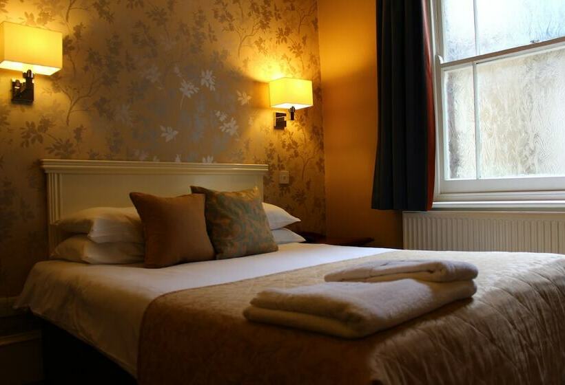 基本间, Muthu Westcliff