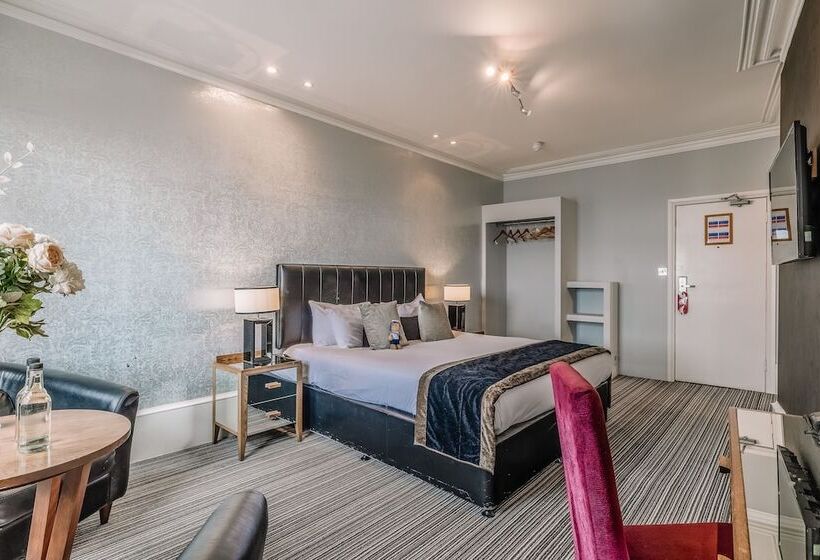 行政房间, Muthu Westcliff