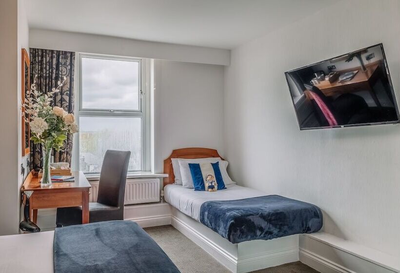 三人经典房间, Muthu Westcliff