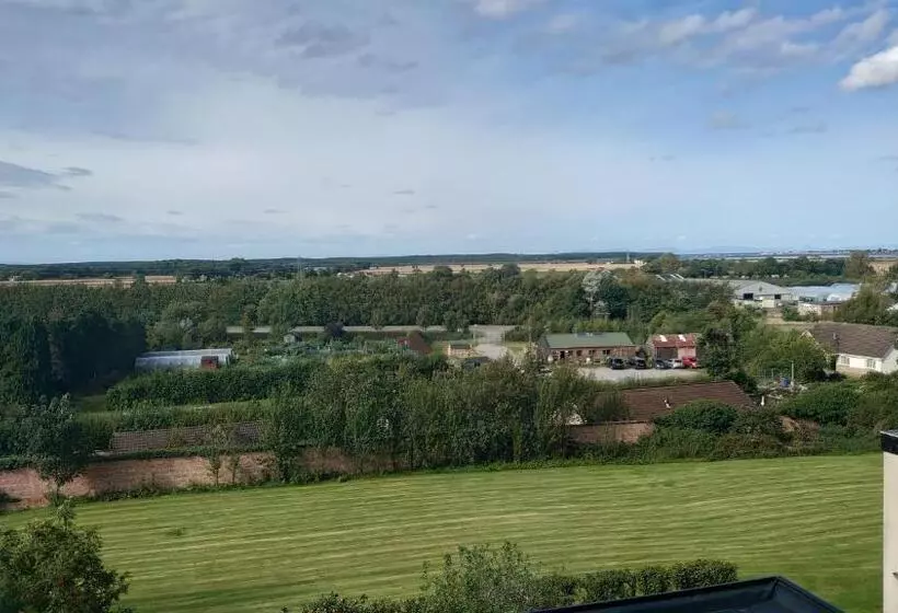 Classic Værelse, Ramnee
