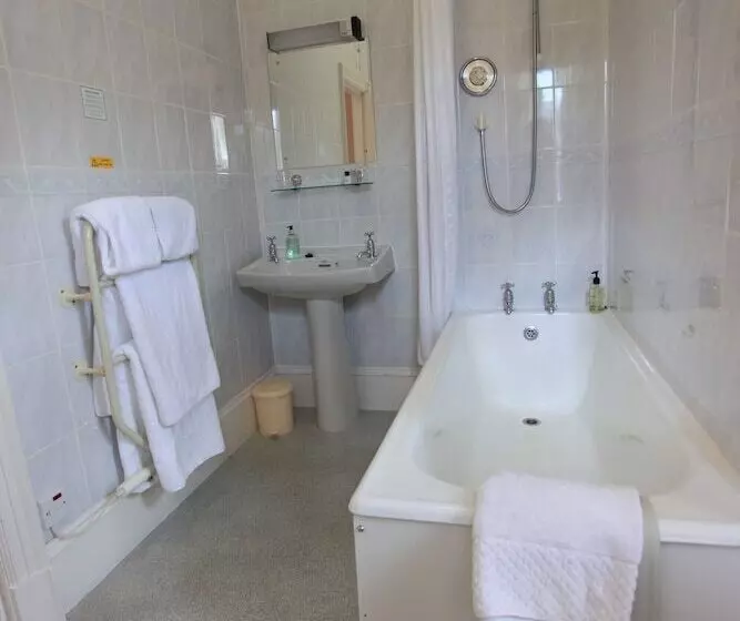 Chambre Classique, Ramnee