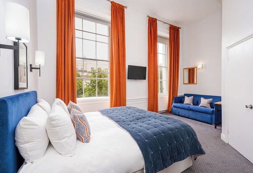 스탠다드 룸, The Rodney