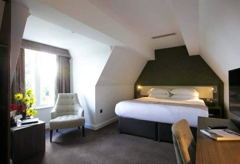 غرفة تنفيذية, Stourport Manor