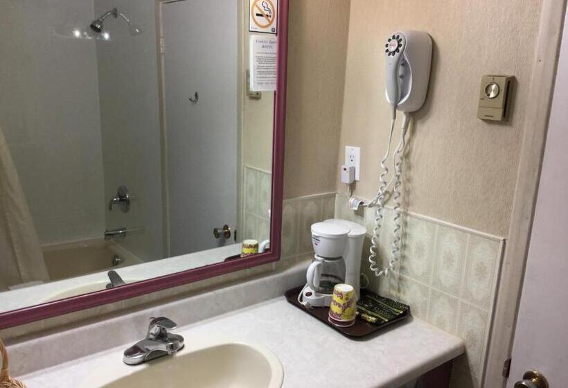 غرفة قياسية, Country Squire Motel