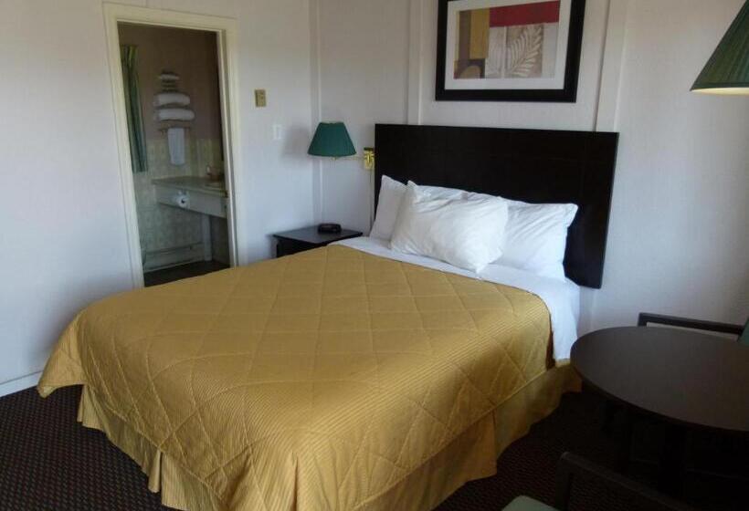 غرفة قياسية, Country Squire Motel