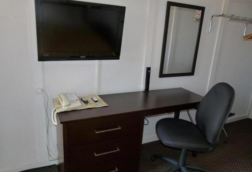 غرفة قياسية, Country Squire Motel