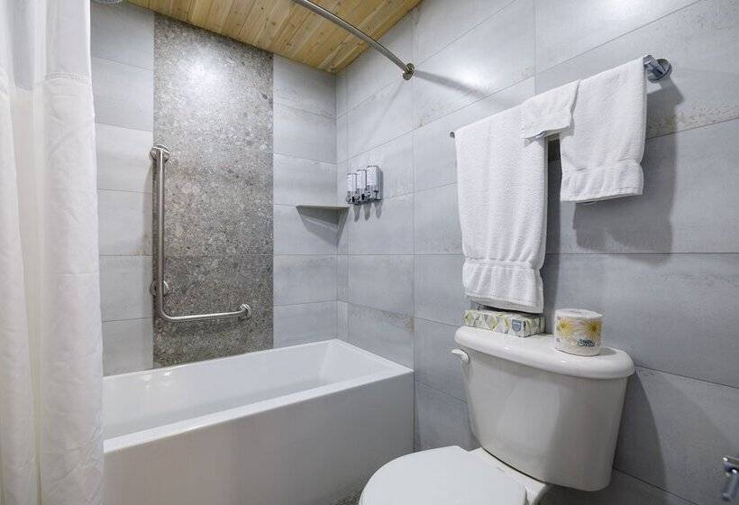 Номер Стандарт 2 Двуспальные Кровати, Auberge De La Pointe