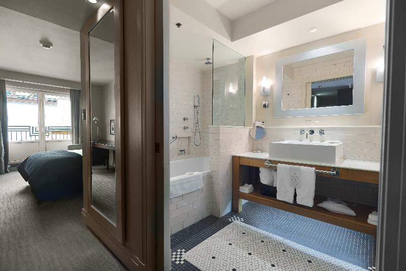 اتاق راحتی, Auberge Saintantoine