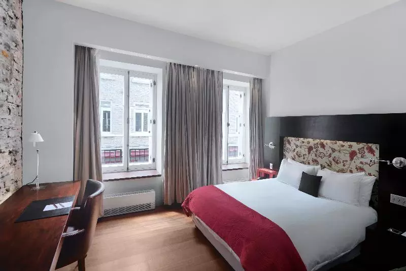 コンフォートルーム, Auberge Saintantoine