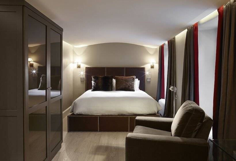 اتاق راحتی, Auberge Saintantoine