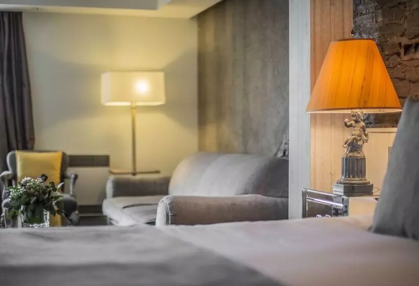 キングサイズベッドのデラックスルーム, Auberge Saintantoine