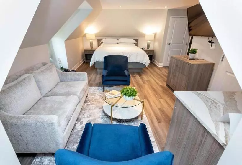 Deluxe Suite King Bed, The Glenerin Inn