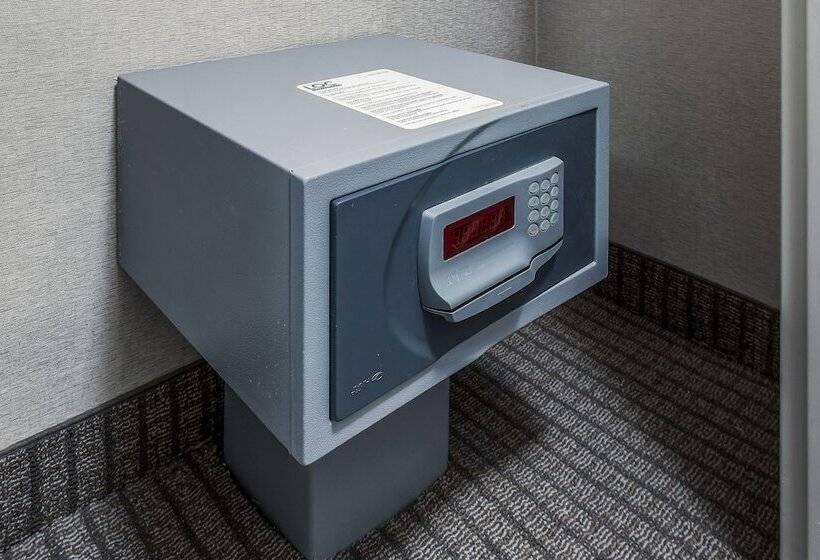 جناح, Coast Calgary Downtown Hotel & Suites By Apa